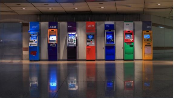中国国営農業銀行が最初のデジタル人民元ATMを発売