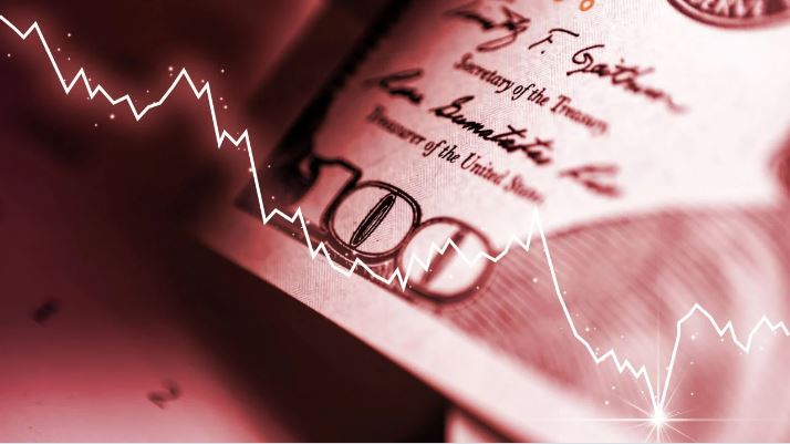 ドナルド・トランプ前米大統領、中国は「ドルに代わってナンバーワン通貨になろうとしている」と述べる。