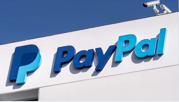 Paypal の新しいステーブルコインが混乱を引き起こす: 偽造トークンの波が分散型取引所に殺到