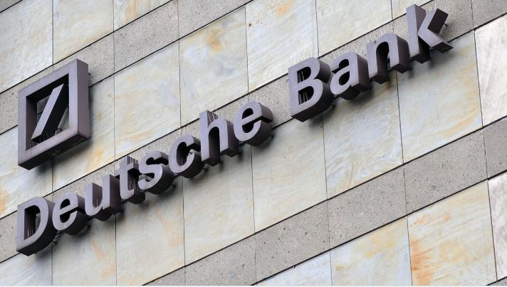ドイツ銀行をはじめとするユーロ金融機関の株価が暴落