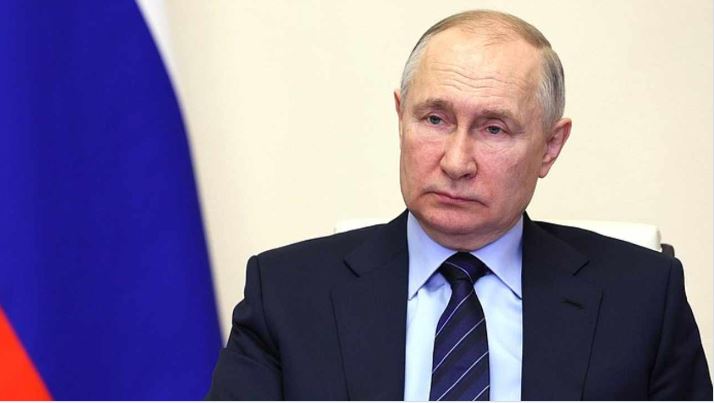 プーチン大統領、多極化の流れが強まると発言 – 従わない者は負けると警告