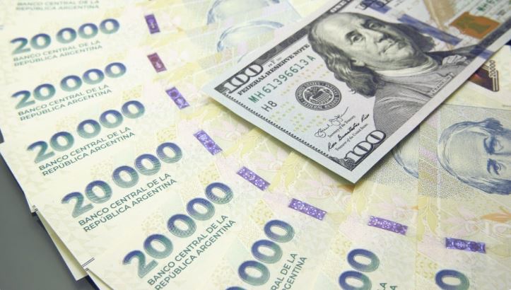 逆境をものともせず、アルゼンチンはドルに勝ち続ける